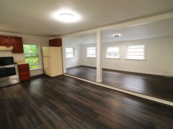 56-56A Pleasant St #1