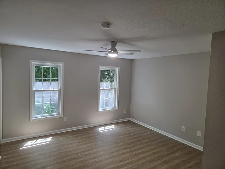 59 Tampa Ave #A — Photo 14