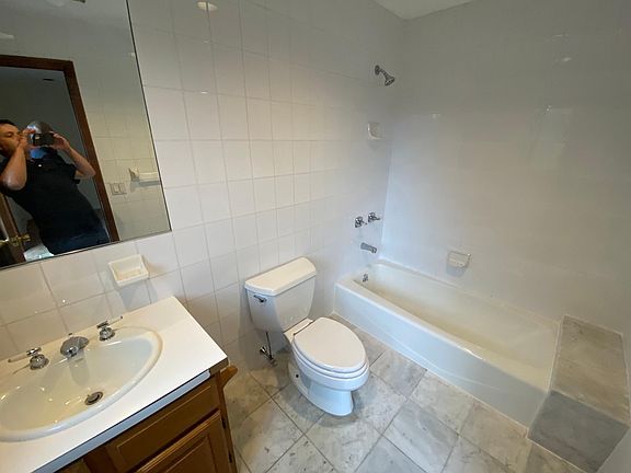 4th image of 99 Park Ave #1