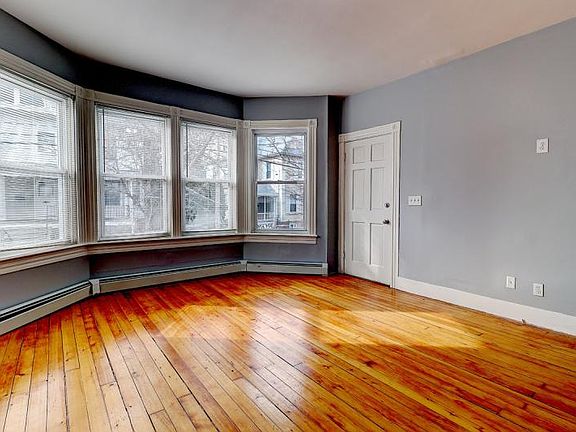 5th image of 156 West Ave #1