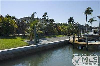 3rd image of 6 Bayview Blvd