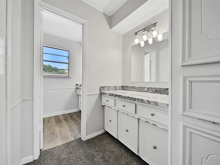 13426 Balcrest Dr — Photo 22
