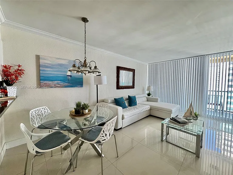 2501 S Ocean Dr #Penthouse 4 — Photo 5