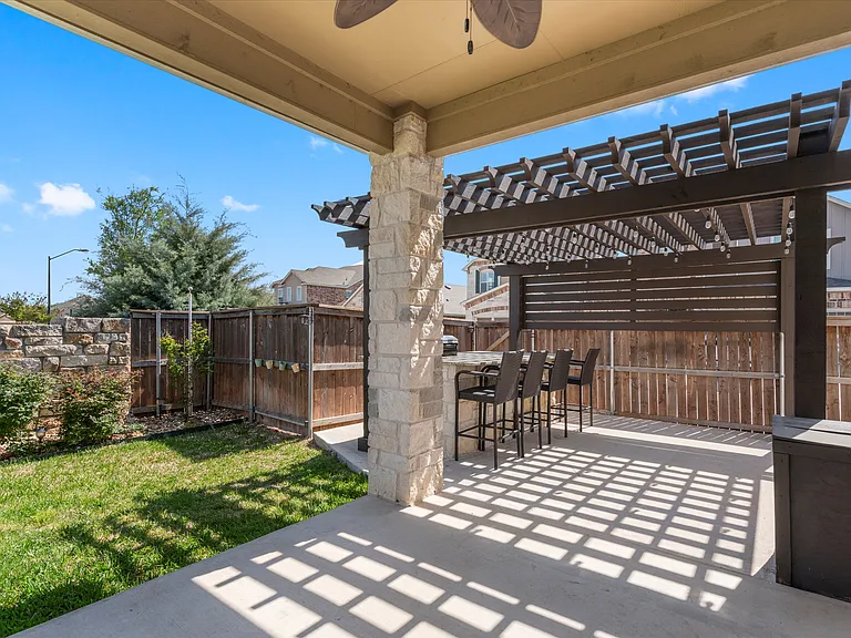 100 Speckle Park Dr — Photo 6