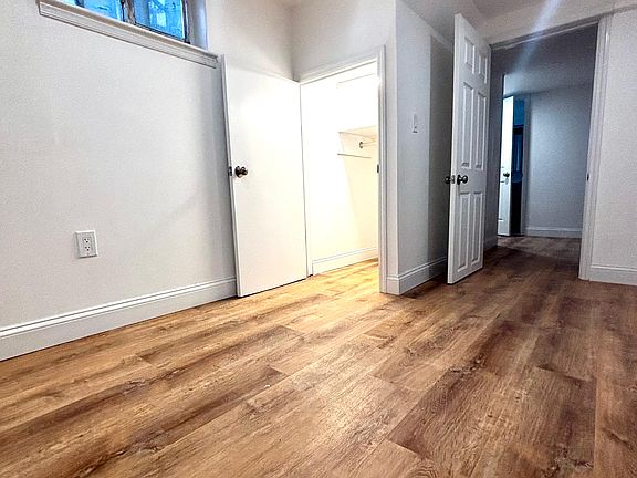 3rd image of 530 41st St APT 4