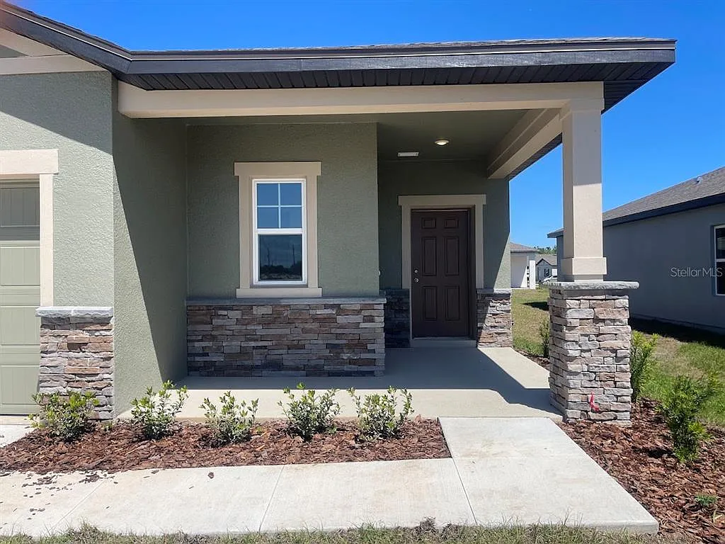 3 bed, 2.0 bath, 1536 sqft, $2,300 — Photo 3