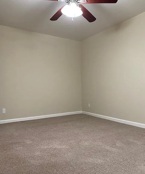 1029 El Camino Real #2 — Photo 6