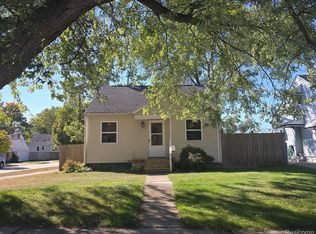 4270 Winifred St, Wayne, MI 48184