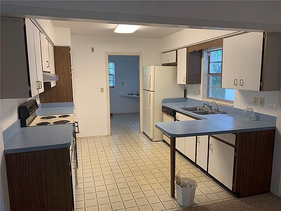 4th image of 2302 S Lincoln Ave