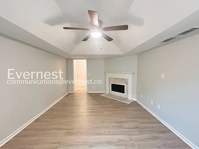 1533 Northcut Ct — Photo 6