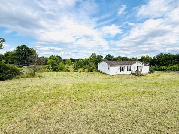 729 Oakland Ln, Harrodsburg, KY 40330