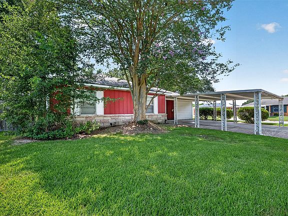 3rd image of 2013 Terrace Ln