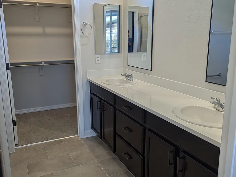 1371 Evening Breeze Ln — Photo 21