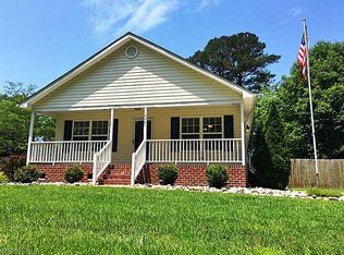 244 Fresno Dr, Chesapeake, VA 23322