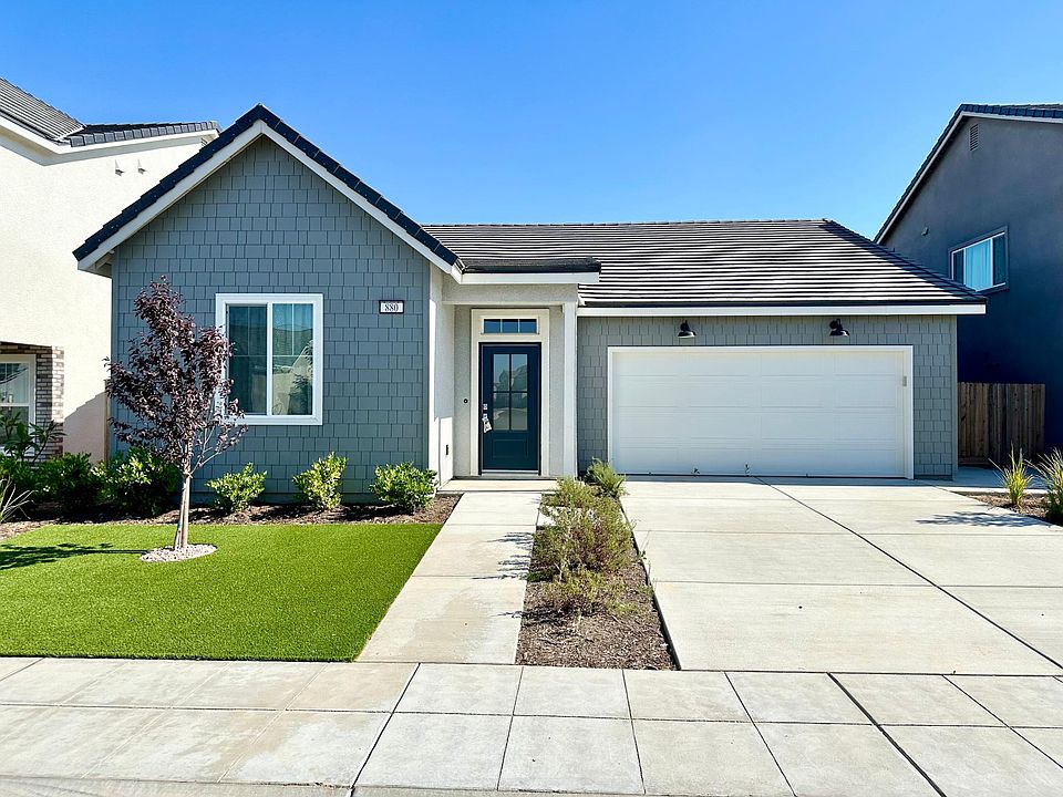 1st image of 880 Ponderosa Way W