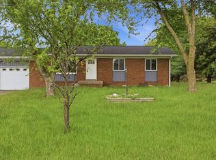 2895 Spring Hill Dr, Howell, MI 48843
