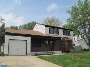 51 Caldwell Ave, Marlton, NJ 08053