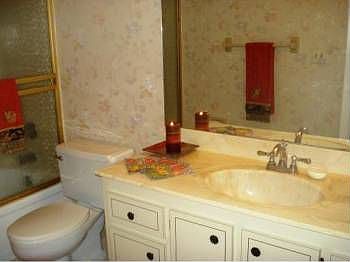 5th image of 4800 Bayview Dr APT 704