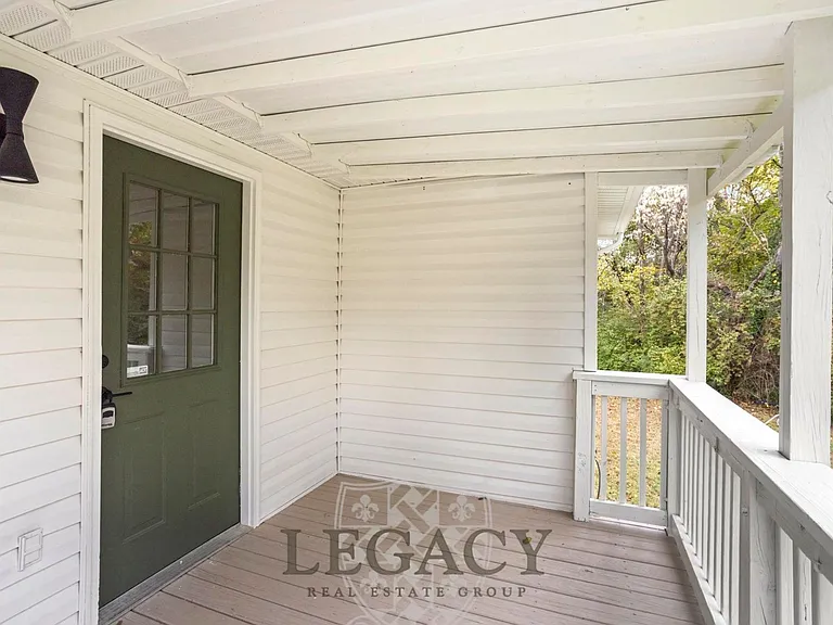 100 Sadler Ct — Photo 18