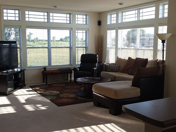 2nd image of 10740 Town Square Dr NE Unit A