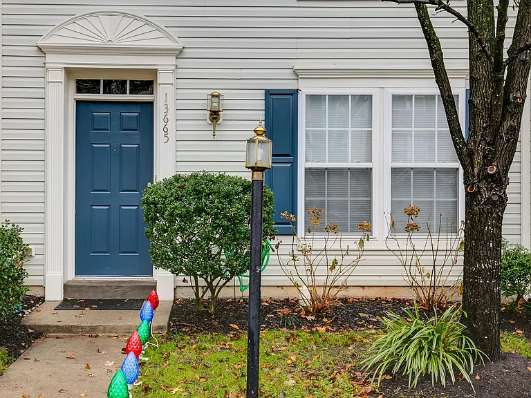 13665 Saint Johns Wood Pl — Photo 22