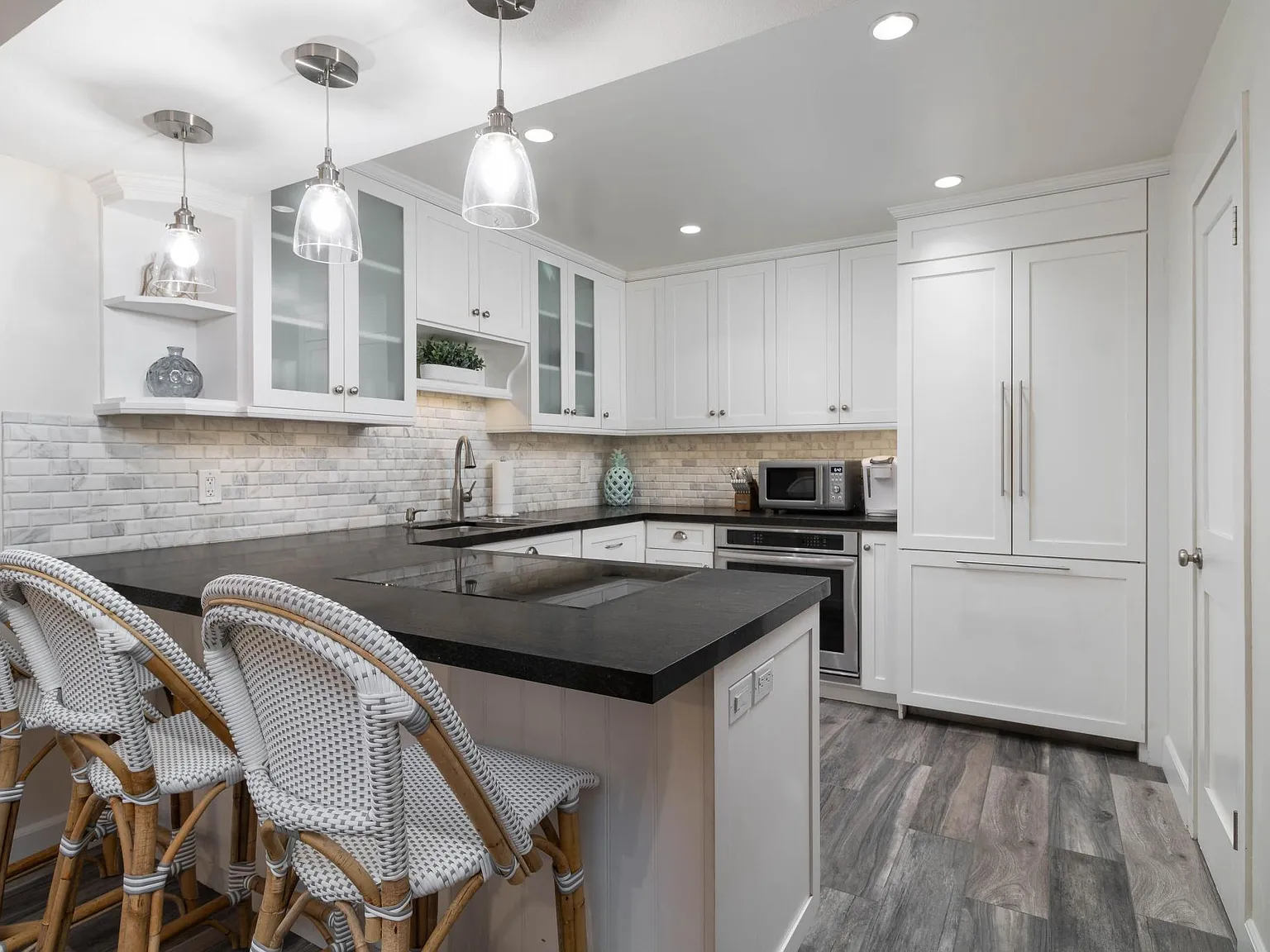 376 San Antonio Ave — Photo 4