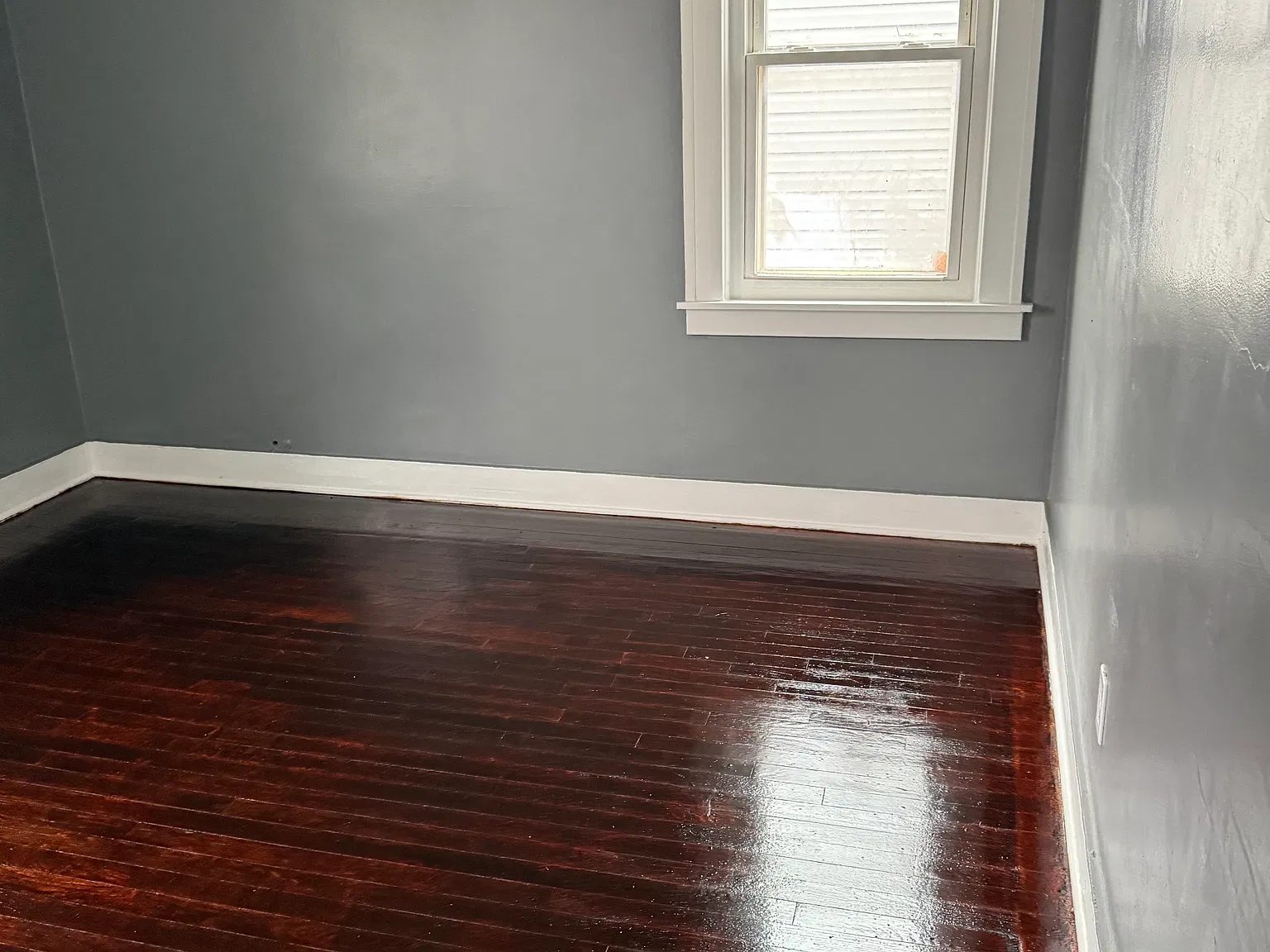 15110 Lesure St — Photo 2