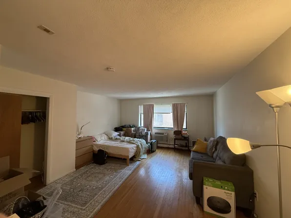178 Brighton Ave APT 7, Allston, MA 02134