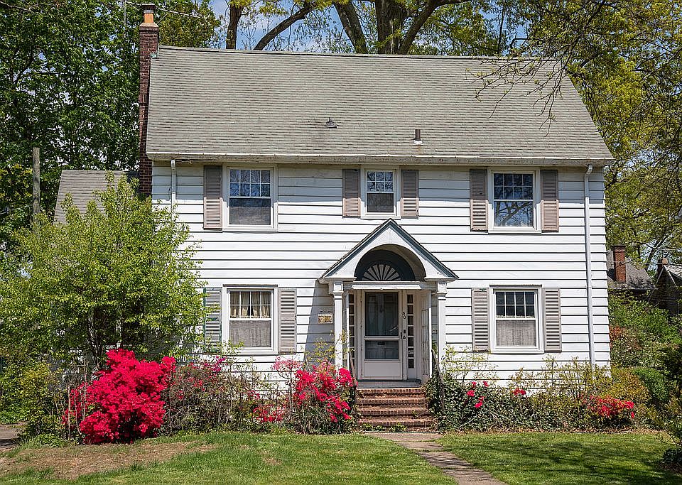 1st image of 50 Warren Ct