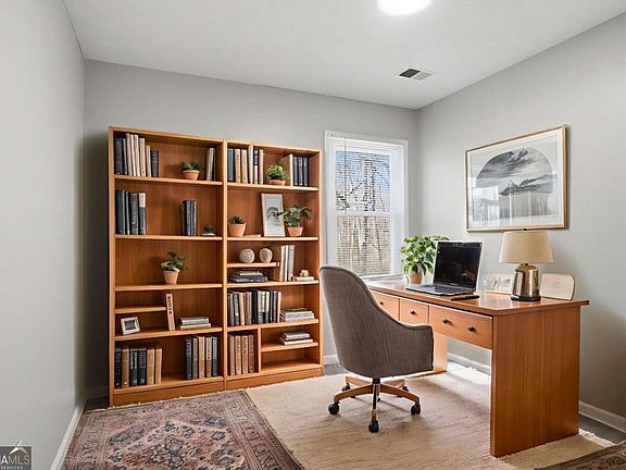 4th image of 4927 Wade Valley Way
