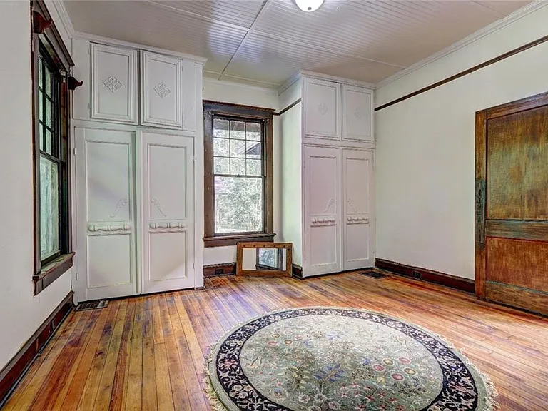 2733 Hillcrest Ave — Photo 19