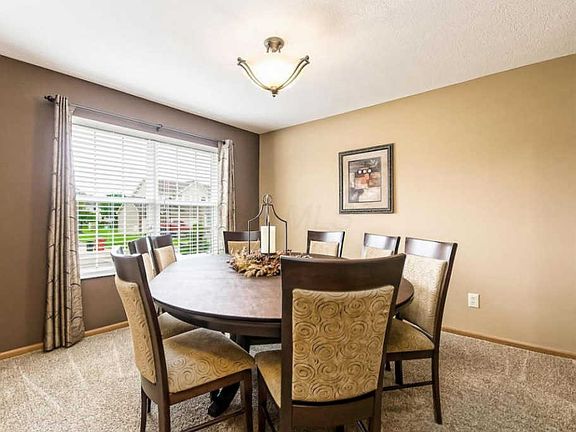 5th image of 4930 Morning Light Ct
