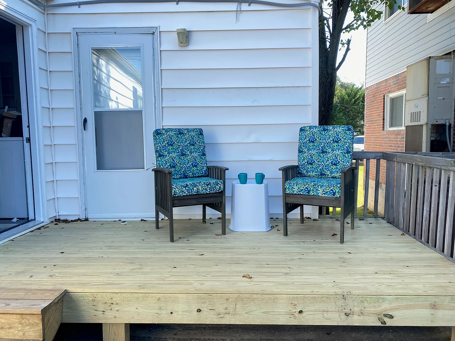 935 W Ocean View Ave — Photo 4