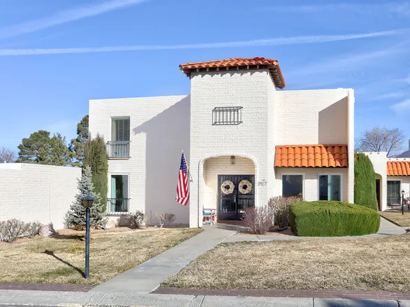 1427 Wagon Train Dr SE, Albuquerque, NM 87123