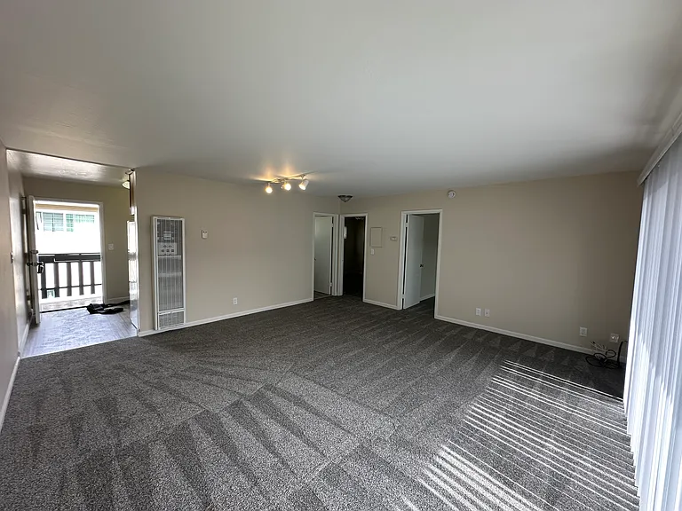 460 N Winchester Blvd #10 — Photo 13