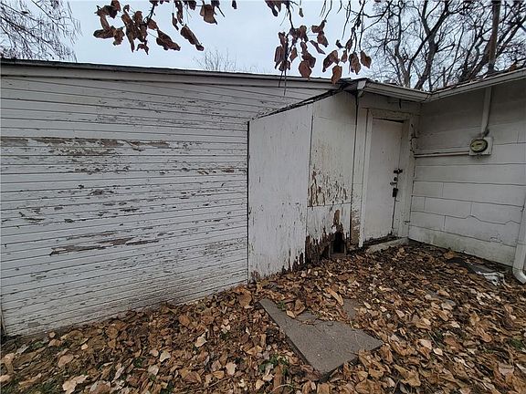 4th image of 746 Miami Ave