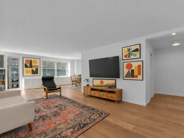 150 West End Avenue image 1 of 18