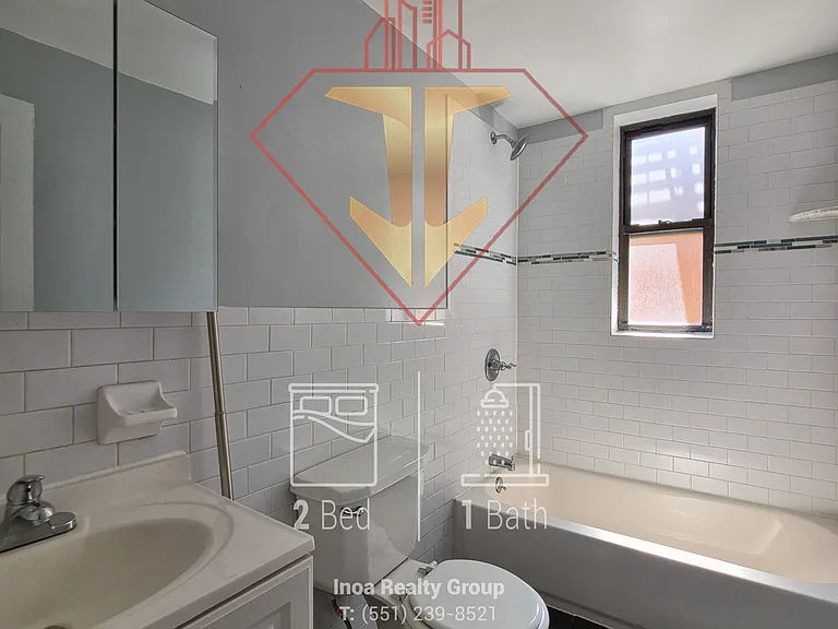 25 W 33rd St #14 — Photo 9