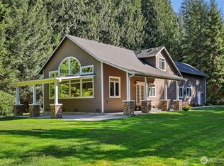 9830 115th Ave NE, Lake Stevens, WA