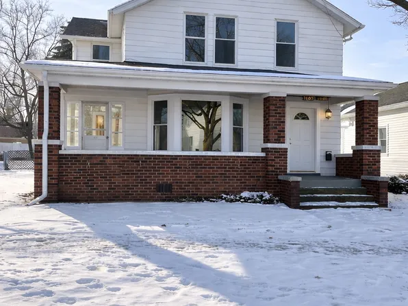 1003 Perry St, Sandusky, OH 44870