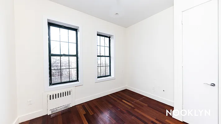 Rented by Nooklyn NYC LLC | media 7