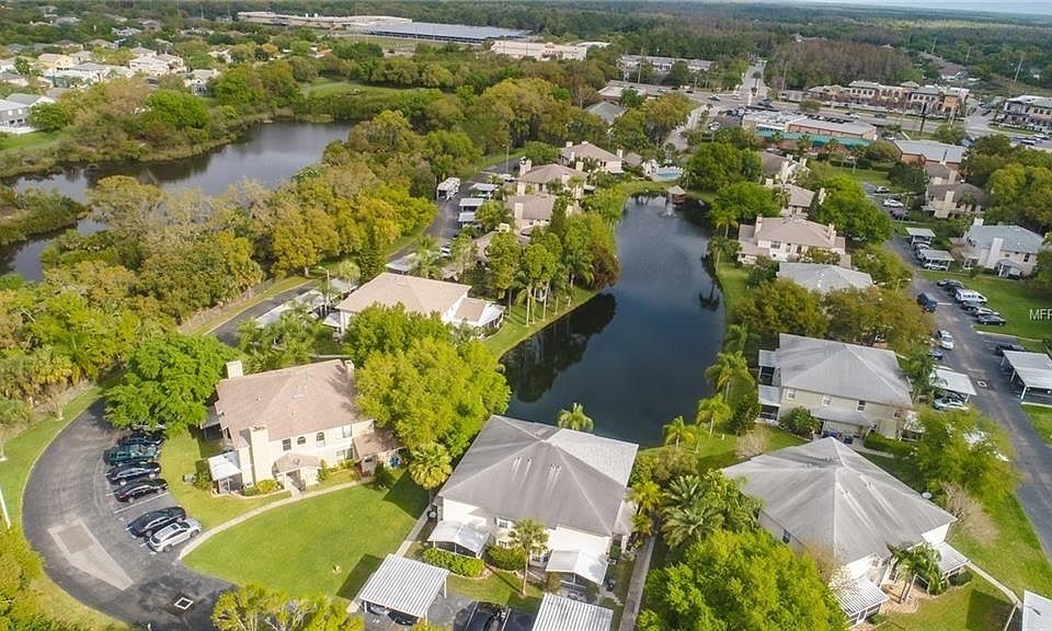 2nd image of 74 Emerald Bay Dr