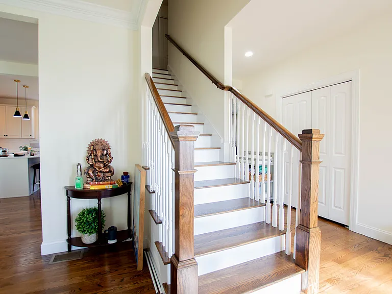 8 Colleen Cir — Photo 10