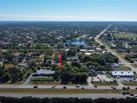 4th image of 925 Sebastian Blvd