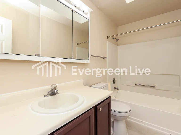 6500 Loblolly Dr — Photo 9