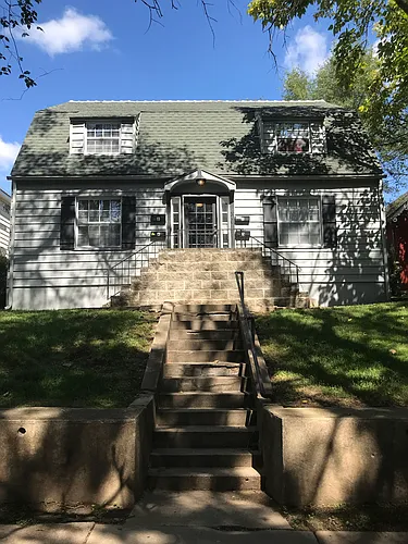 420 Olive St Photo 1