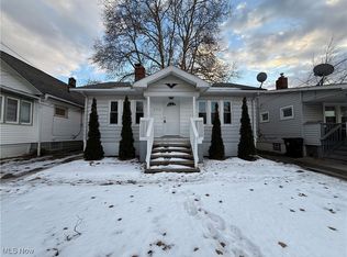3713 Oak Park Ave, Cleveland, OH 44109