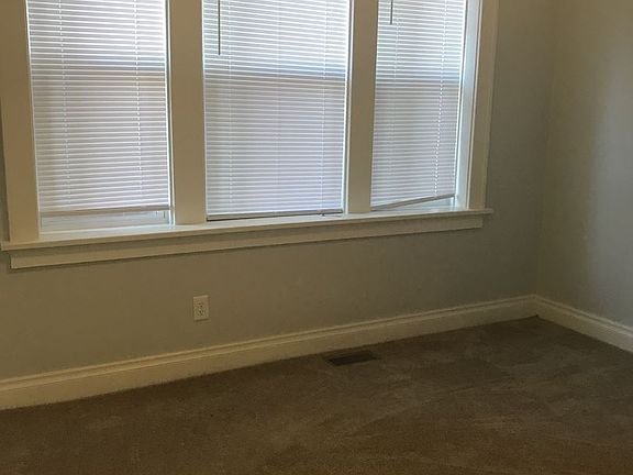 5th image of 3441-A Shenandoah Ave