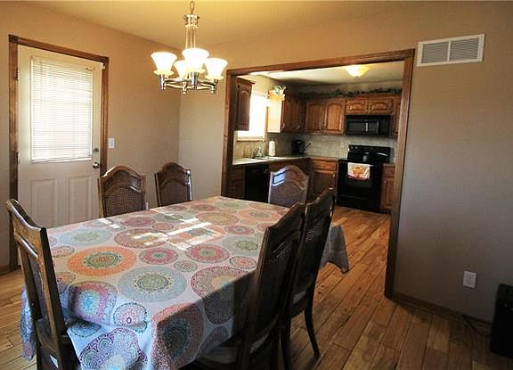 5th image of 2112 Willow Bend Dr
