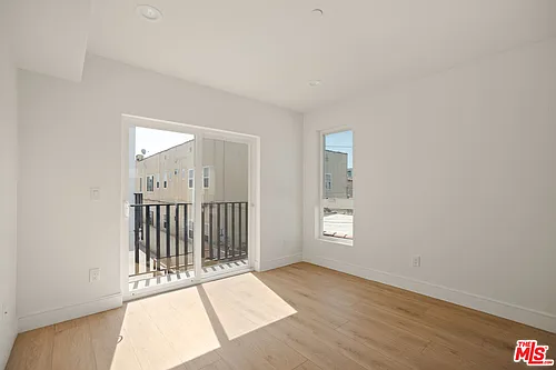 1619 2nd Ave #16191/2 Photo 1